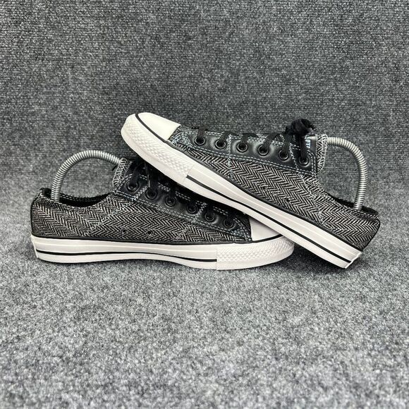 Converse Sneakers‎ Women's Size 10 Black Chuck Taylor All Star Low Lace Shoes - Picture 8 of 13